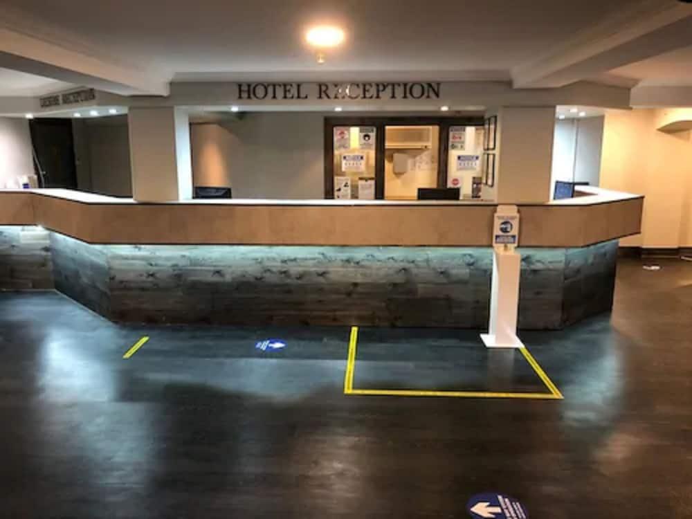 Fairways Lodge & Leisure Club プレストウィッチ エクステリア 写真